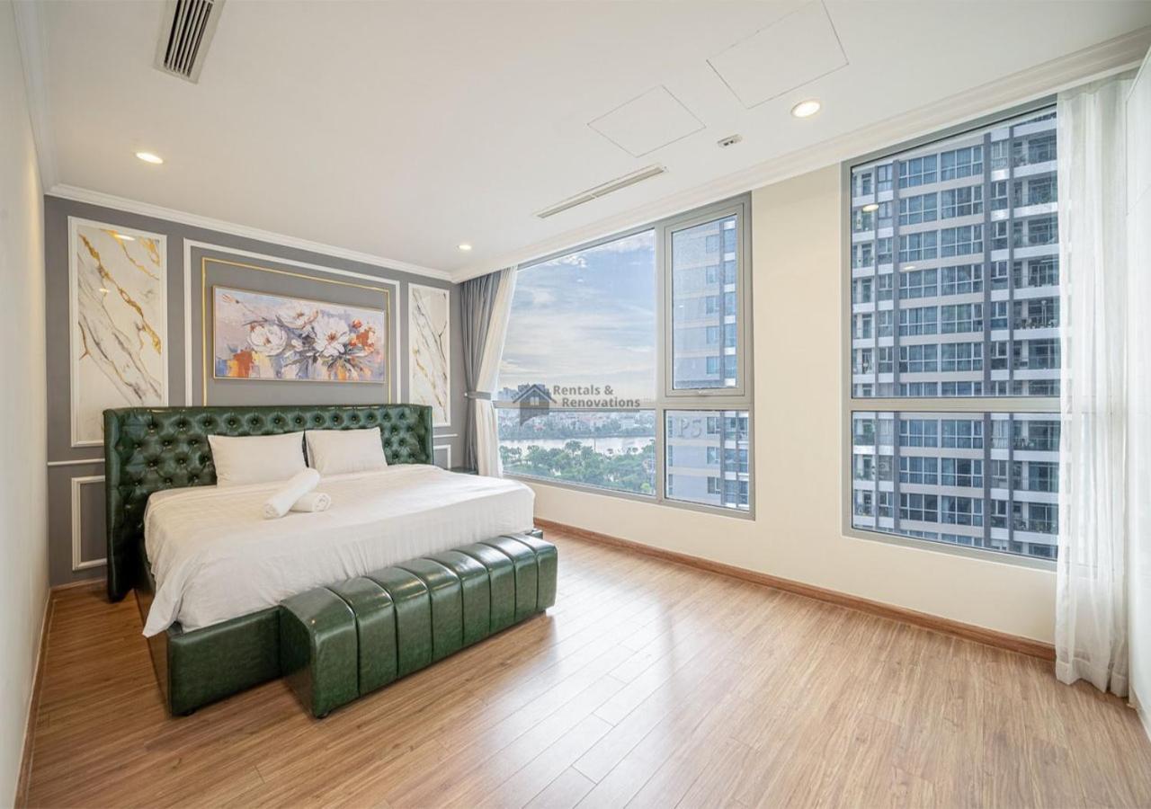 The Vinhomes Central Park Apartments - The Buildings Surrounding Landmark 81 Ho Chi Minh City Bagian luar foto