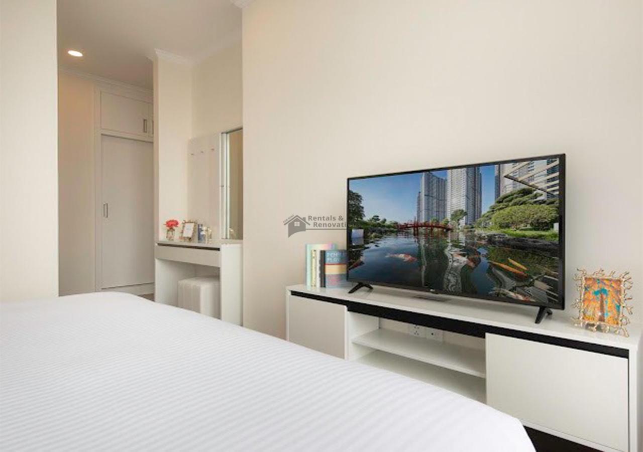 The Vinhomes Central Park Apartments - The Buildings Surrounding Landmark 81 Ho Chi Minh City Bagian luar foto